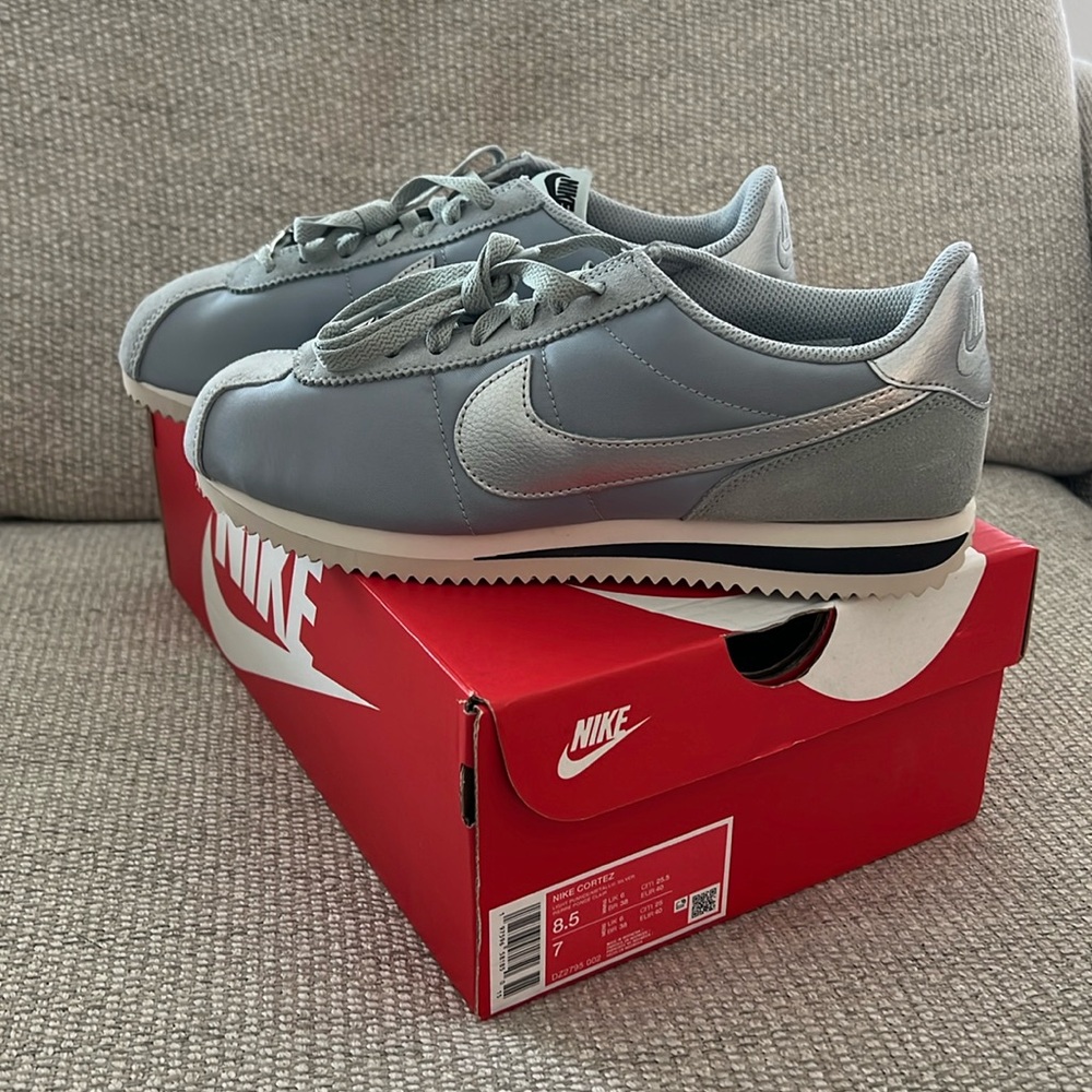 Nike Cortez